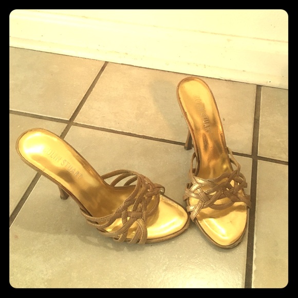 Shoes - Picture 1 of 1